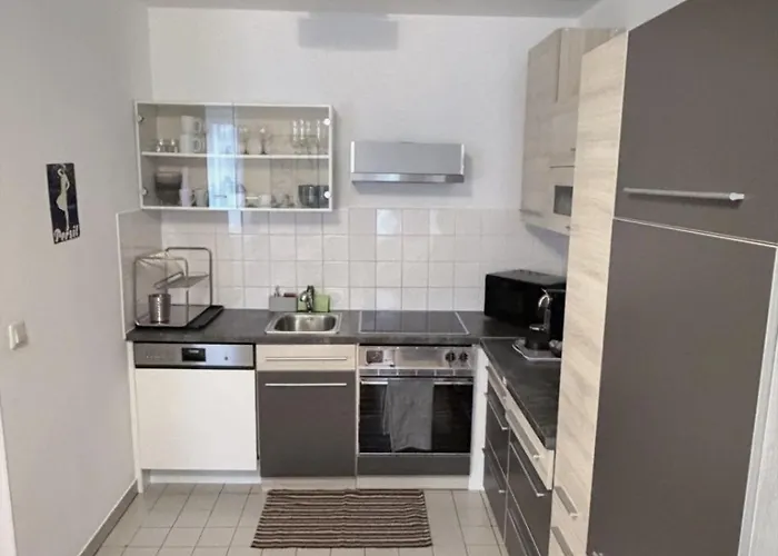 Apartment Urban Nest - Fast Wi-fi - Sleeps 4 - Free Coffee&tea
